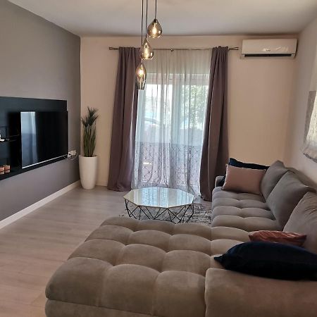 Apartmani Darko Ртина Екстер'єр фото
