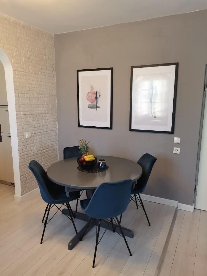 Apartmani Darko Ртина Екстер'єр фото