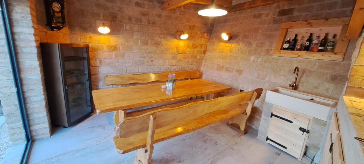 Apartmani Darko Ртина Екстер'єр фото